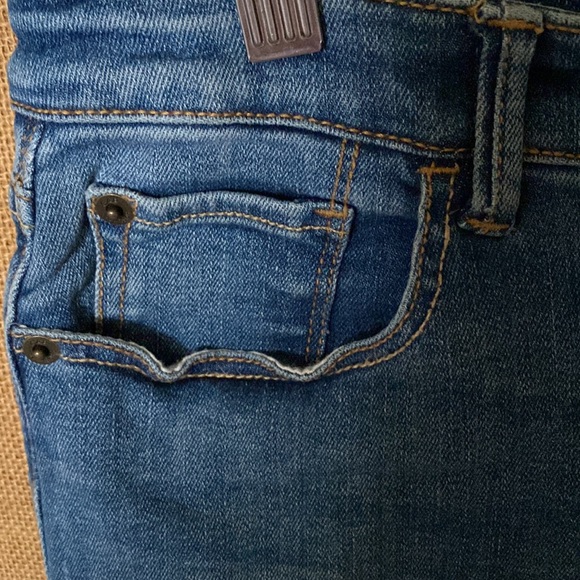 GAPKIDS  GIRLS JEANS - Picture 13 of 15